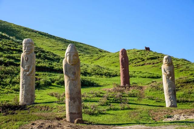 草原花海，塞外江南——超全新疆伊犁旅游攻略