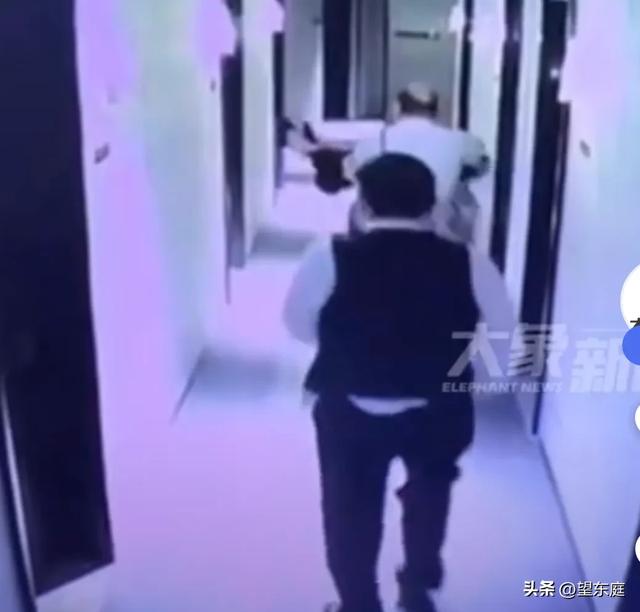 崔丽丽被老板性侵后：出现严重应激症，但还是勇敢将对方送进监狱