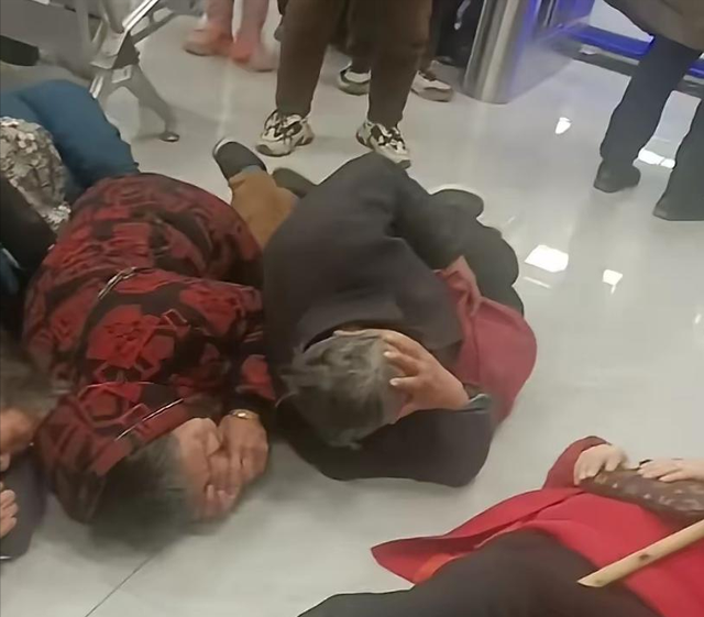 大连奸商骗取244亿养老金，数十万中国老人血本无归结局大快人心