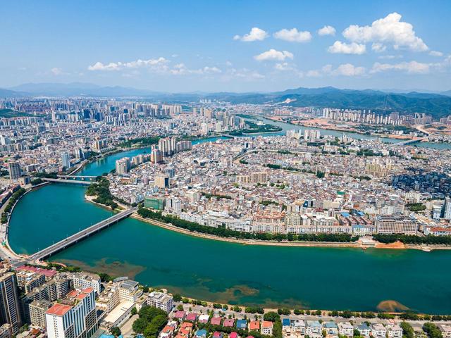 广东省“很低调”的城市，人口不到300万，面积比广州、惠州还大