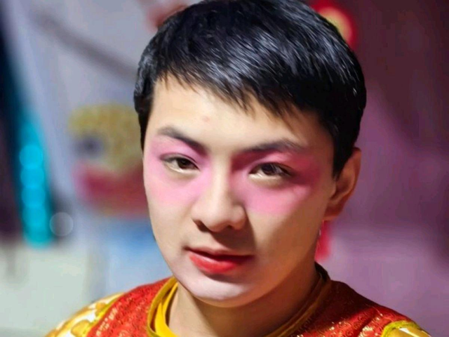 从“五行山”下到文旅大使：“雪饼猴”王铁柱的逆袭人生