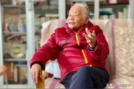 中国科学院院士：何祚庥图片