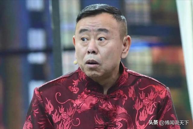 4个老婆，全家移民	，享受正师级待遇，潘长江身上哪个标签是真的