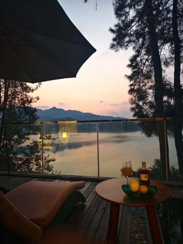 七夕孤岛计划：躲进680亩湖山，做一日神仙眷侣→