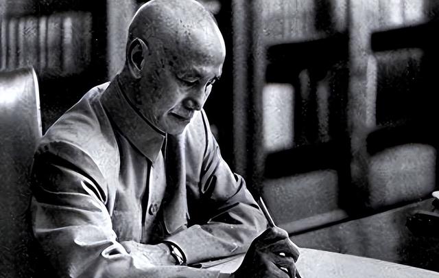 沉默的荣耀：活了97岁的谷正文，终生未忏悔！晚年他评价老蒋父子