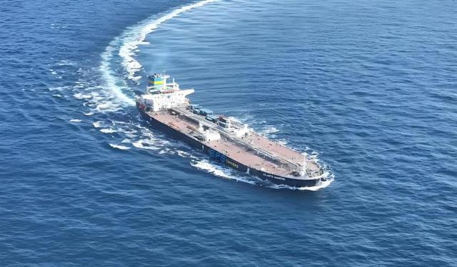 特朗普宣布从委扣押的中国油轮将由美国“永久保留”，船和油都要