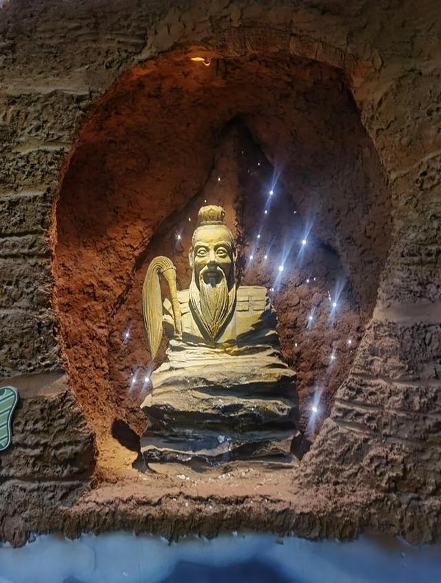 游新疆中国热极火焰山