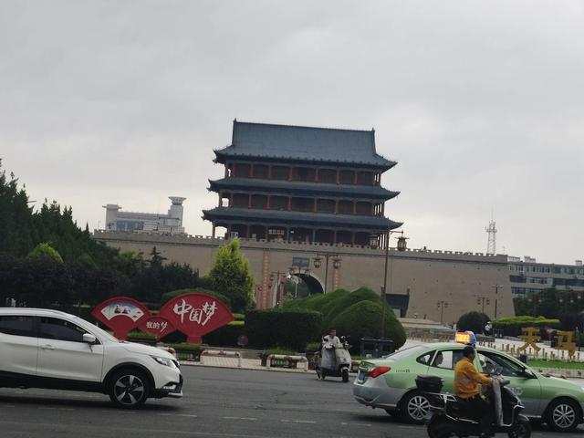撞见北武当,到不了的小黄湾古村落,干脆去武威找战友聊天
