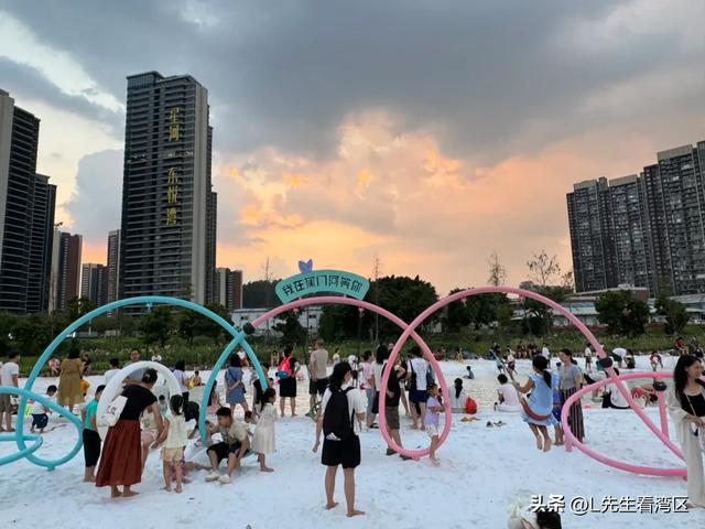 南沙新晋网红点也太夸张了！晚上全是人！