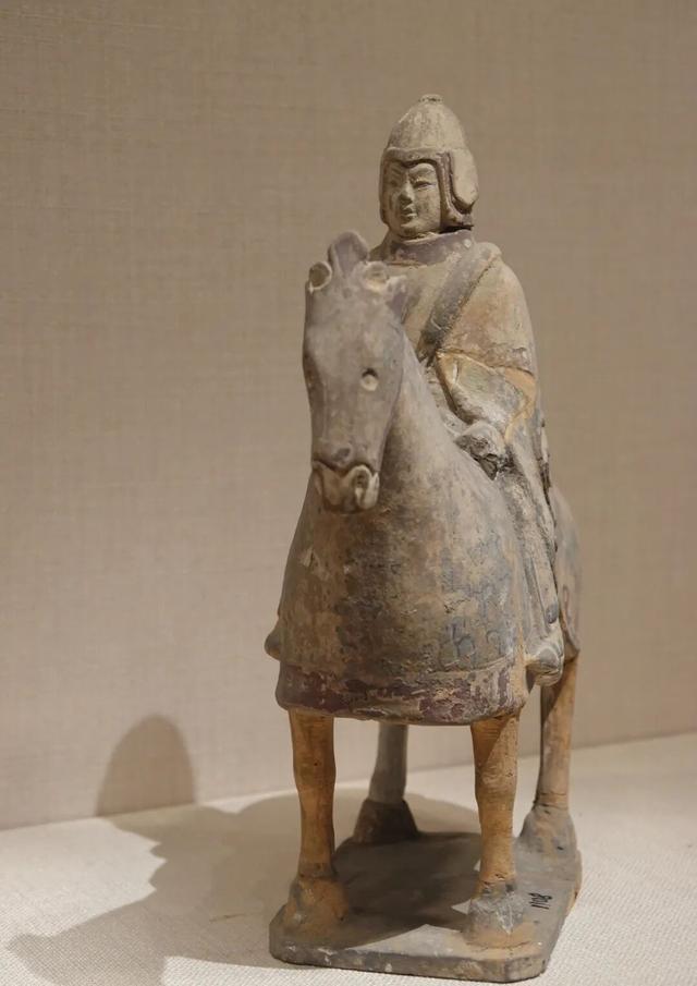 河北磁县，北朝考古博物馆笔记，迷你兵马俑和1：1复制的皇帝墓