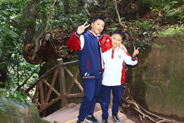 秋日研学行｜天台山徒步 + 红色传承，少年们的成长之旅！