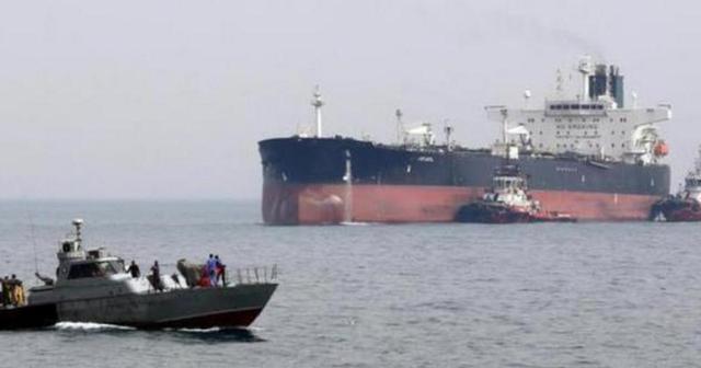 不到24小时，美国扣第3艘油轮，但碰上刺头，双方爆发海上追逐战