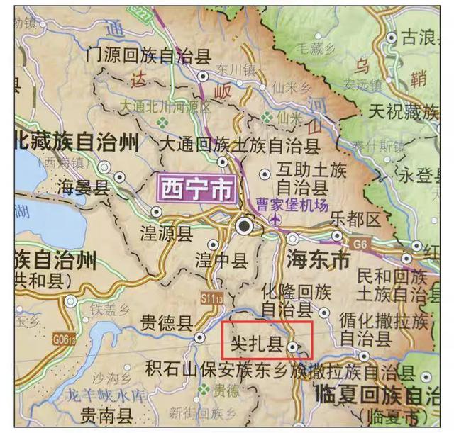 青海省尖扎县在黄河边,那里有李家峡水电站,川青铁路从这经过