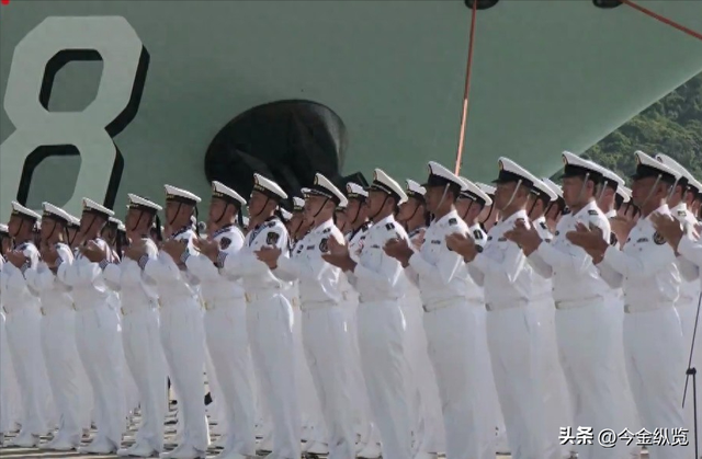 福建舰入列！中国三航母时代开启，电磁弹射与海军技术恐领先美国