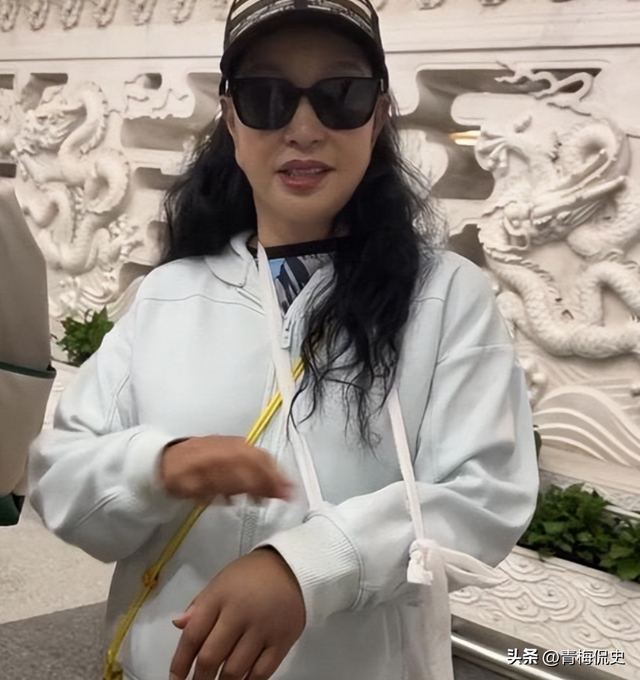 钱再多有什么用？75岁的“风流妖精”刘晓庆，已经走上另一条道路