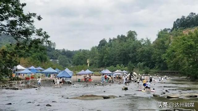 达川区丰富供给 点燃“夏日文旅”新引擎