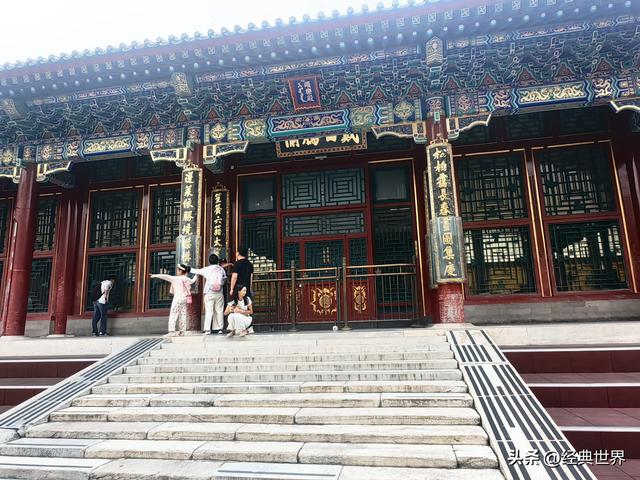 颐和园之四——佛香阁、排云殿和德和园