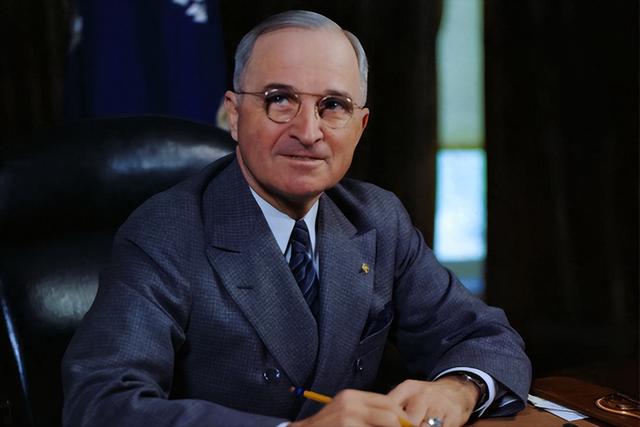 特朗普通告全球	，解决台湾问题，中国自己决定，外交部的回应亮了