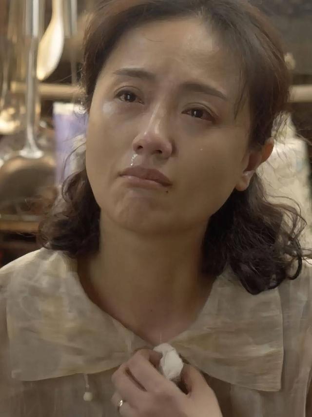 结婚19年痛失爱妻，辛柏青近况引人担忧，好友透露：不见任何人