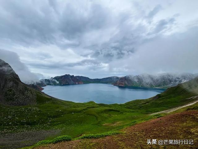 中国与朝鲜交界有个湖泊，没有入水口却能保持千年不枯，非常神奇