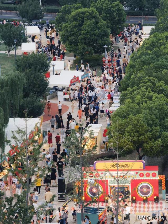 宜兴北市河集夏夜“开趴”！老街区变身变身夜经济“打卡点”