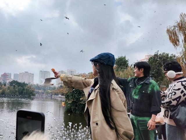 【外眼看云南】越南博主昆明一日“深度游”，感受春城多元魅力