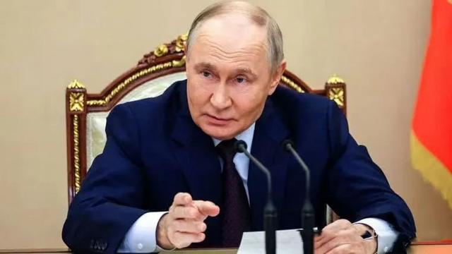 特朗普话音刚落，俄罗斯和朝鲜的核试验场，第一时间出现异动？