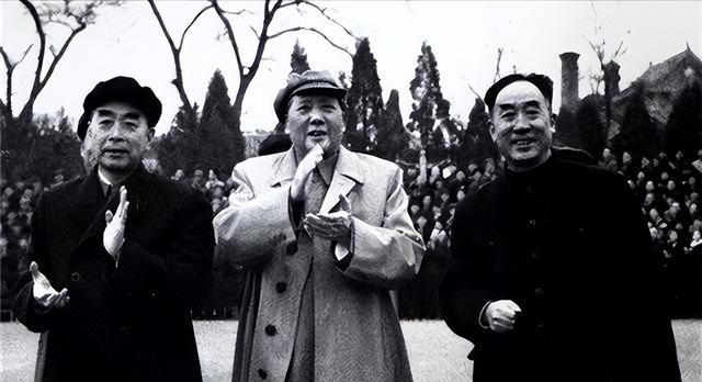 2007年薄一波去世后，子女公开发布声明，澄清了他身上的两大谣言