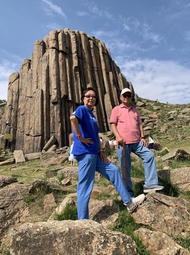 从张家口、宣化到太仆寺旗牛奶湖、石条山旅游,正好一天行程