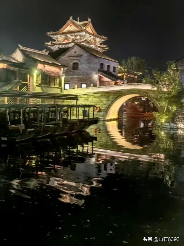 新华社原军事记者陶俊峰泉城美拍：《明水古城夜景美》