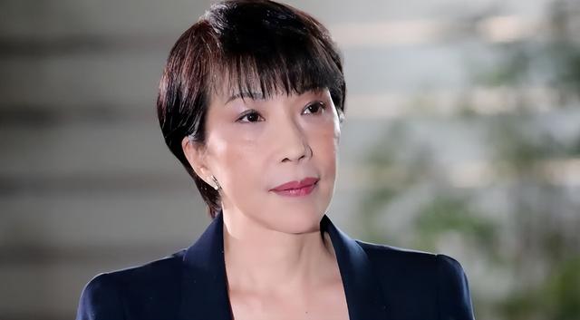 高市早苗的车牌藏阴谋，拜鬼在路上？日本的野心藏不住了