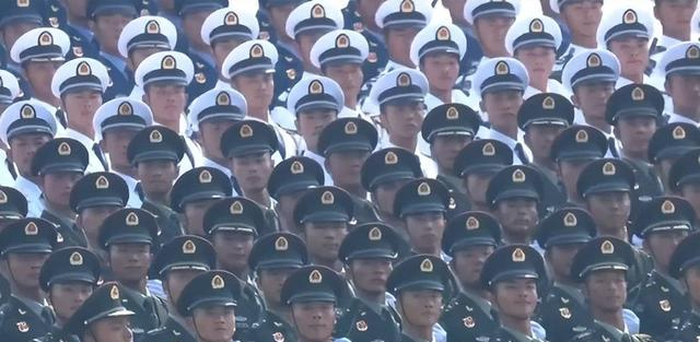 没想到九三阅兵才过去4天，令人担心的事情就在唐国强身上发生了