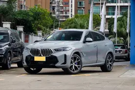 中大型跨界SUV，操控敏捷性能强悍，全系标配空悬，解读宝马X6图片