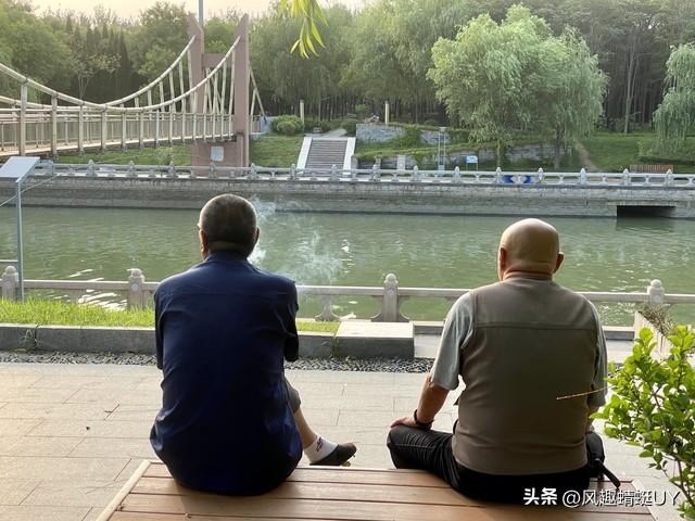 第三类人 第008章 静等回复（长篇小说连载）