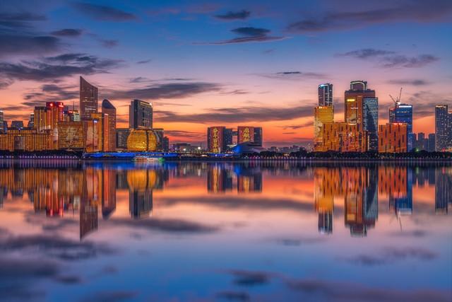 中国夜景最美的10个城市，上海第3，深圳第6，你去过几个呢？