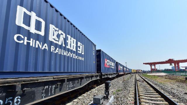 禁止所有中国外交官入境，不让两岸统一，这个国家比美国还要嚣张