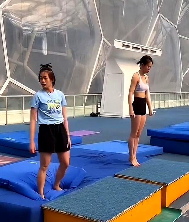 陈芋汐妈妈说对了！全红婵近况曝光，复出训练状态好，网友劝退役