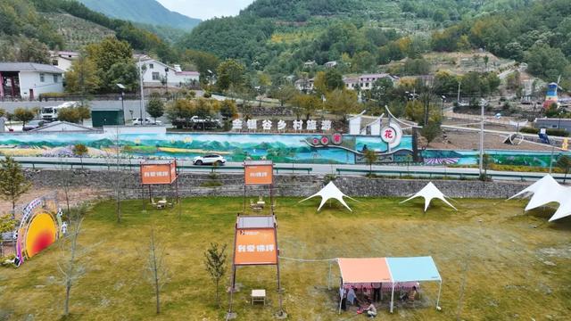 秋假冲鸭!佛坪“秋日乌托邦”,承包你的假日松弛感→