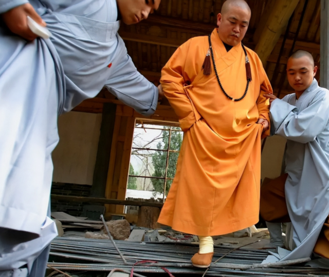 不查不知道一查吓一跳，掌控少林寺38年的释永信，私下到底有多豪