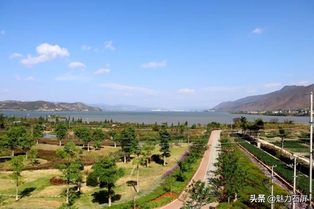 旅居红河 村长有请｜湖畔小镇又添新选择，这5家宝藏民宿等你来打卡！