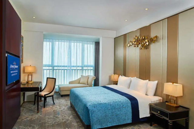 天鹅畅游圈剧透：五部恋歌，首篇「天鹅絮语」上线！