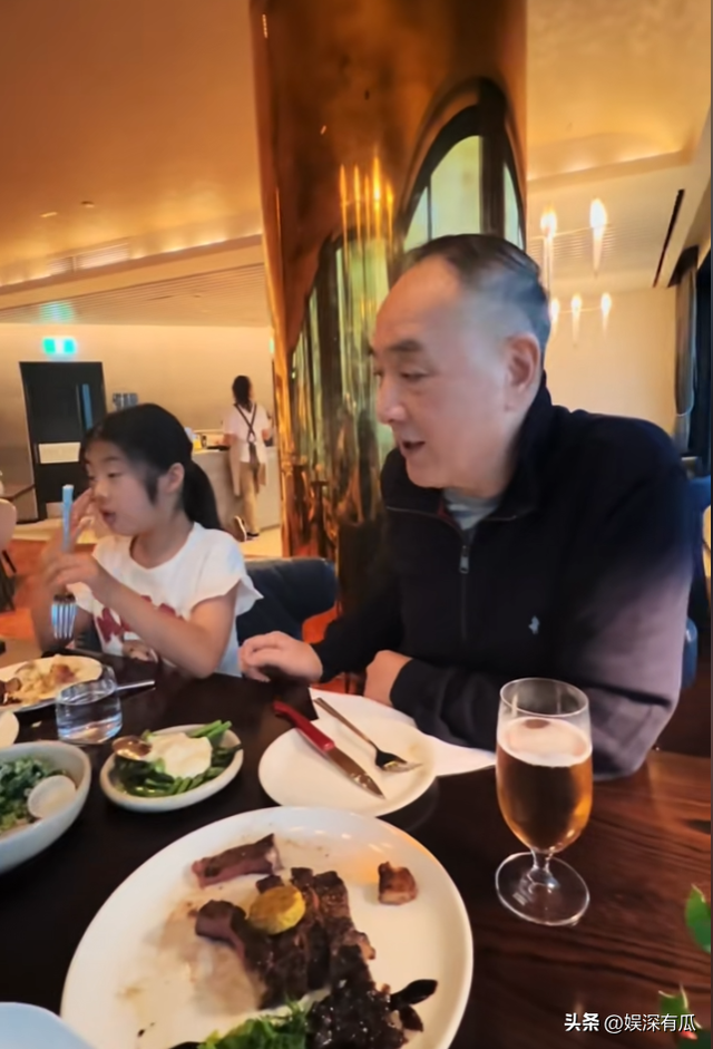 一把年纪还折腾？68岁老戏骨去新西兰，跟国外子女团聚生活