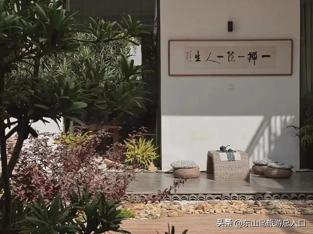 海岛的枫叶红了，走！一起赏枫去，体验海岛秋日美好