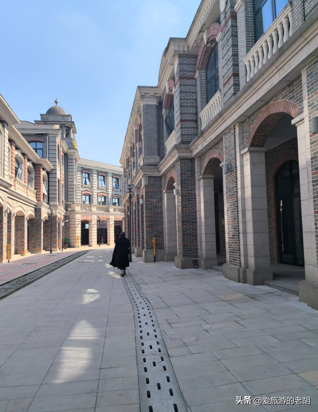 长沙把“烂尾古镇”改为湖南竖店，对标浙江横店，还差点什么？