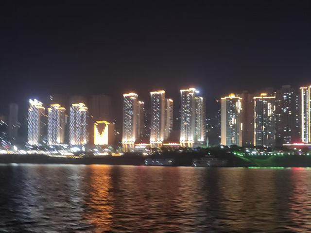 万州会战友（38军113师337团），夜游万州三峡平湖