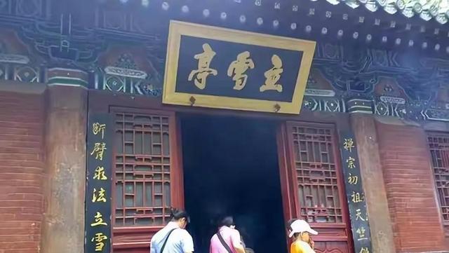 少林寺再生风波！释永信被抓还不到半月，千古名寺再次让人失望了