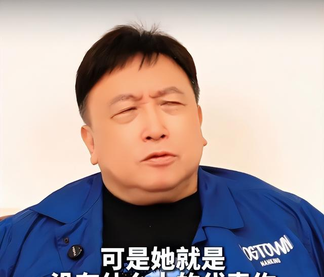 王晶曝料“玉女”周慧敏私下很爱玩，57岁成了满口黄牙的老太太