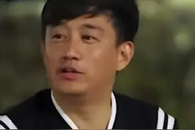 娱乐圈捧杀风云，何炅邪恶栀子花计划落幕，黄磊在赛博考古中塌房图片