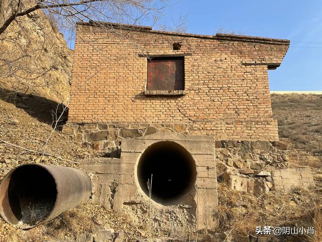 行摄包头东河区工业遗存、人防工程、水利工程设施、日伪建筑遗存