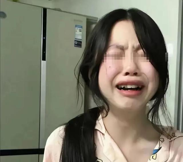 黑龙江女生被录取！看到大学崩溃大哭，5000公里，路费竟比学费贵